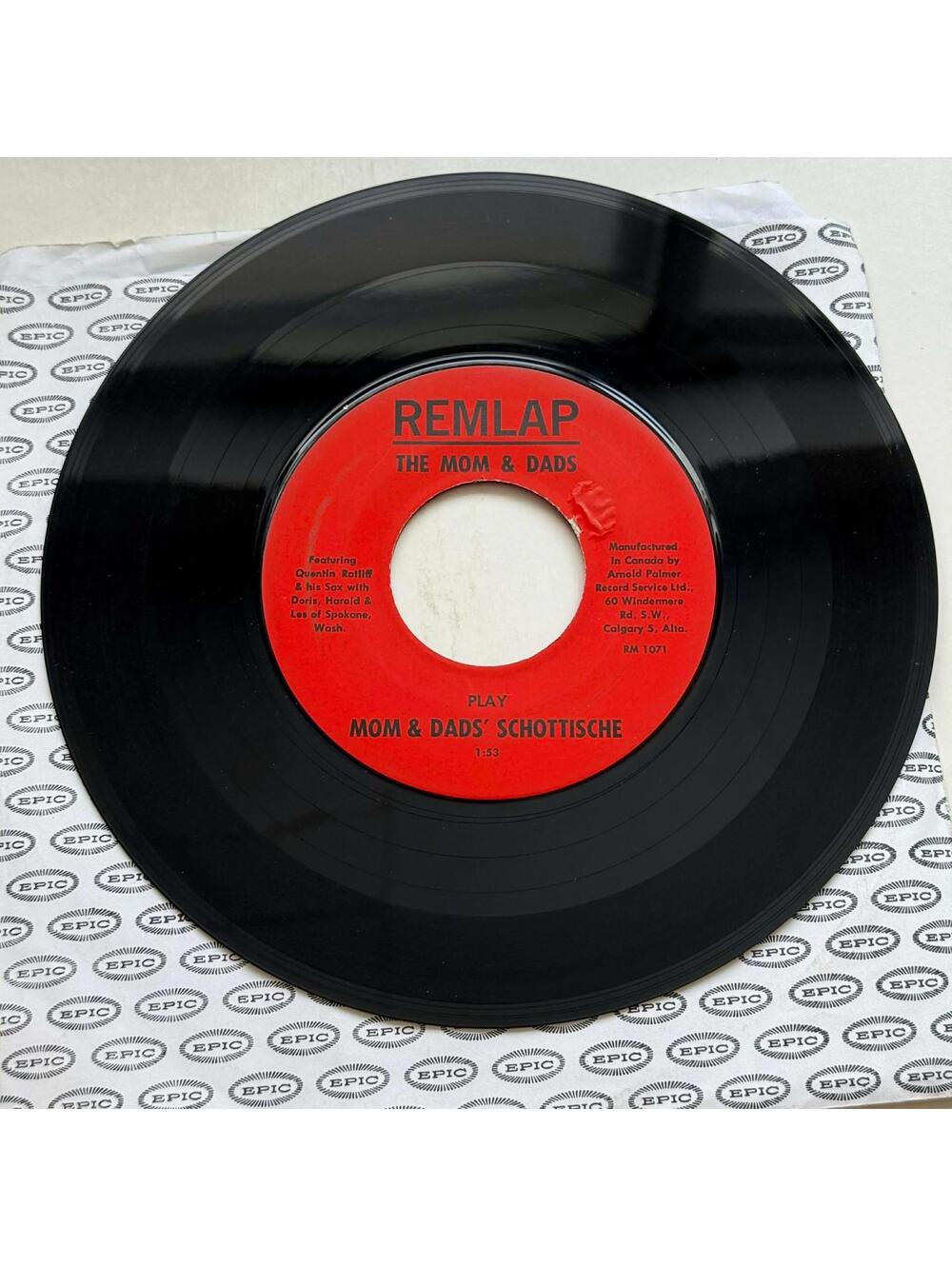 The Mom & Dads - Blue Canadian Rockies/Mom & Dads' Schottische 45rpm VG+ R22